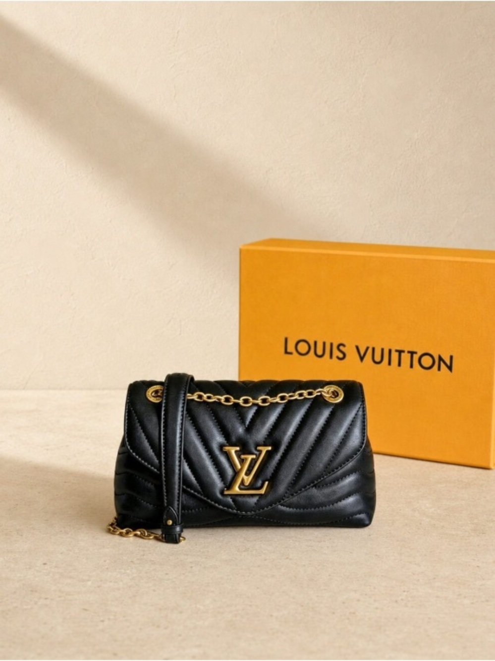 Louis Vuitton Black Quilted New Wave Chain Shoulder Handbag